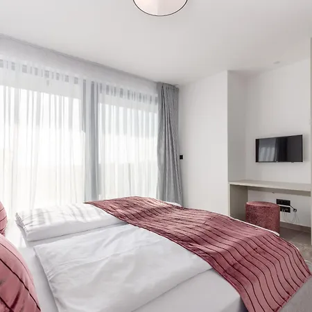 빌라 Luxury Eleven Near Rovinj For 10 Persons Only 4 Km From The *