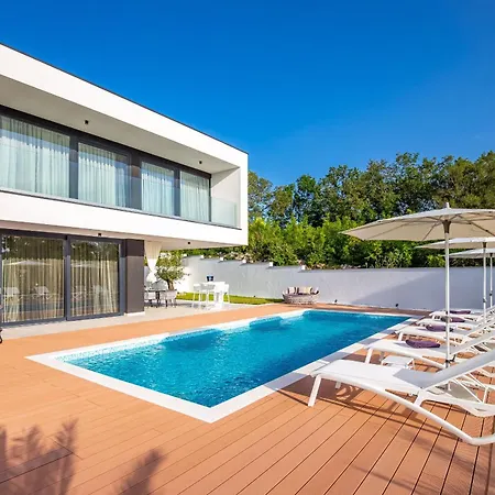 빌라 Luxury Eleven Near Rovinj For 10 Persons Only 4 Km From The 로비니스코 셀로